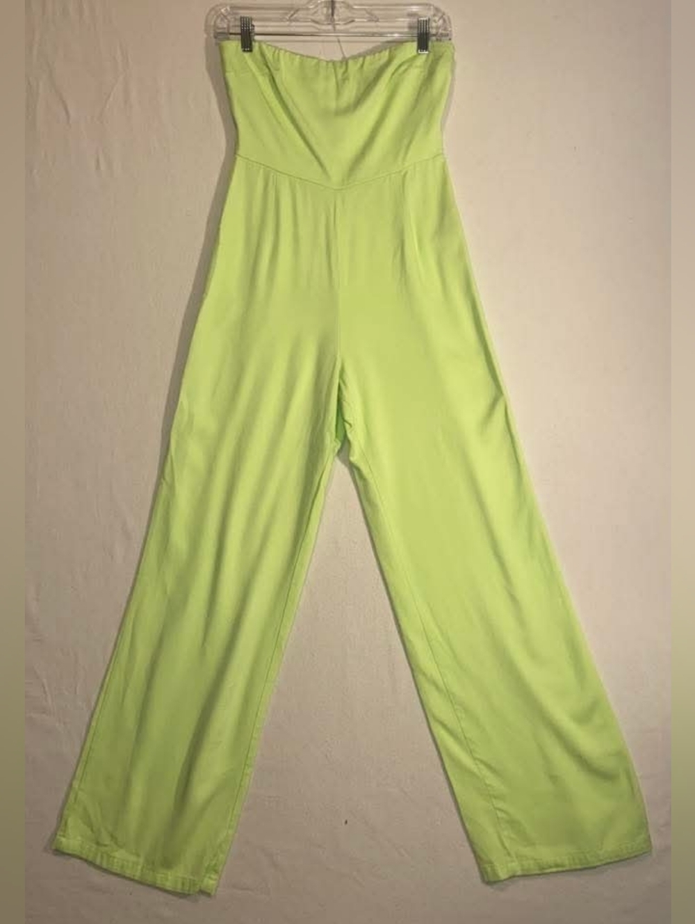 Strapless Wide-Leg Jumpsuit in Neon Lime By Forever 21